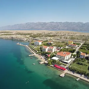 4m 4*, Ražanac Kroatien